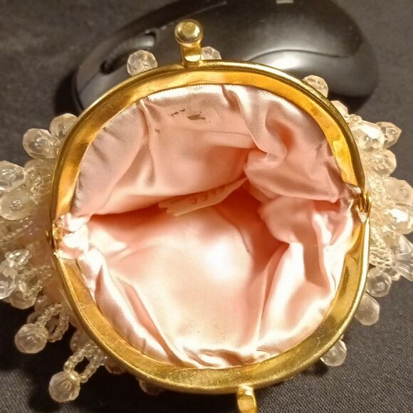 Vintage Delill Hand Beaded Seed beads and Crystals Women's Coin Purse - Picture 4 of 7